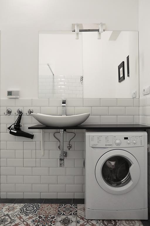 Apartment Gesse Jirsikova Praha Bagian luar foto
