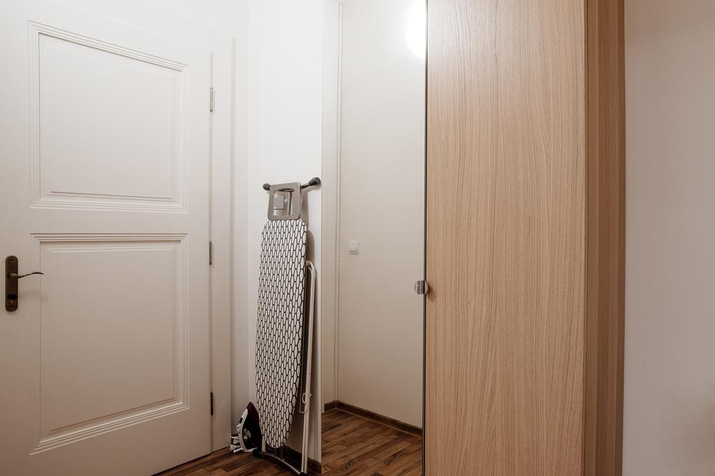 Apartment Gesse Jirsikova Praha Bagian luar foto